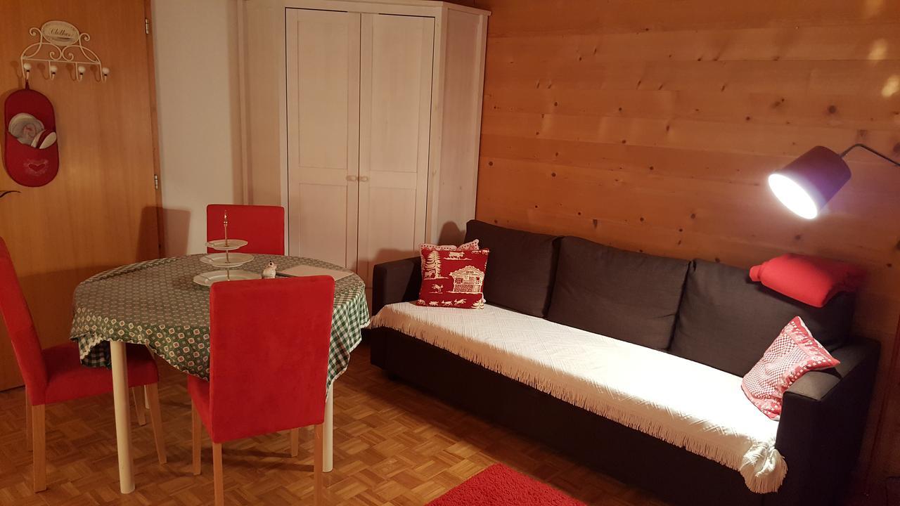 伦克Bergluft住宿加早餐旅馆 外观 照片